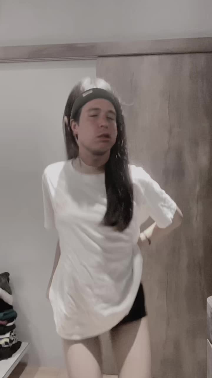 @Xr.