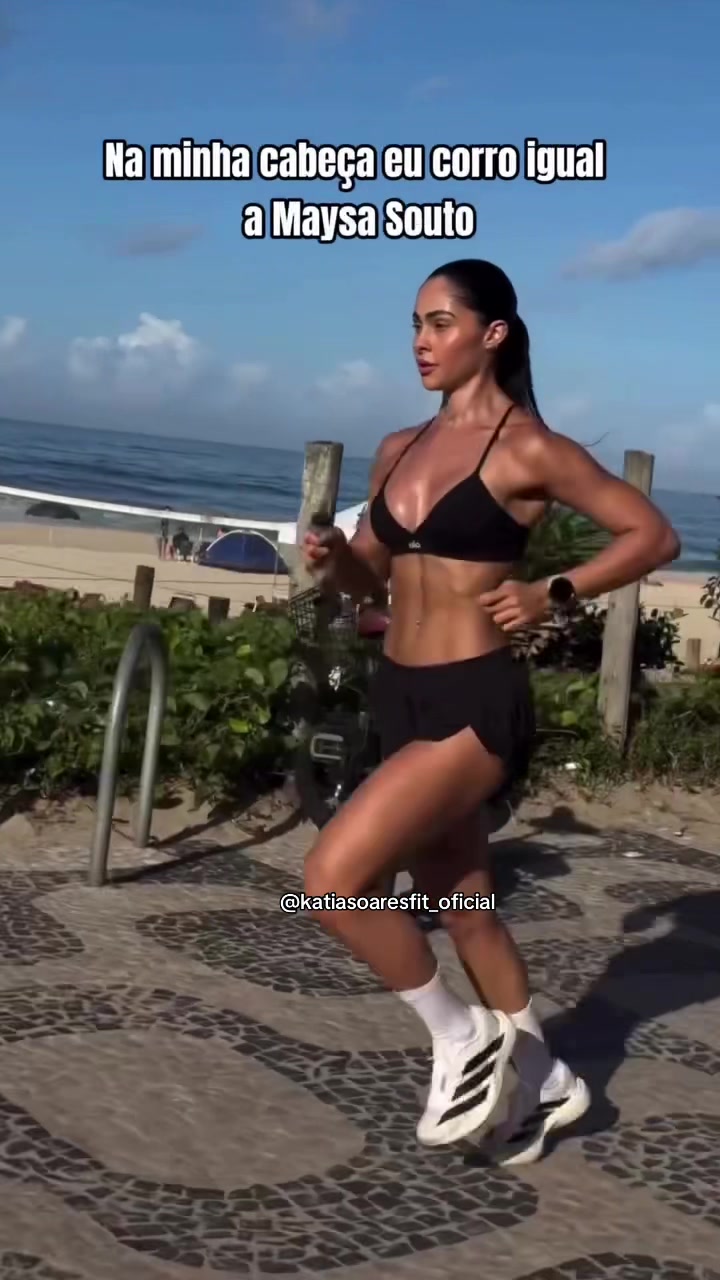 @K&aacute;tia Soares
