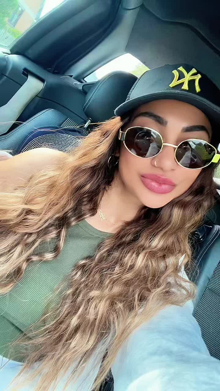 @lorylolyta32