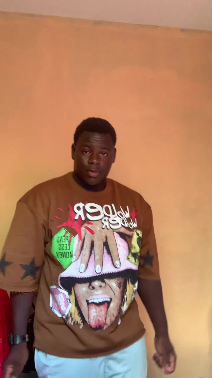 @Jelo_thecreater