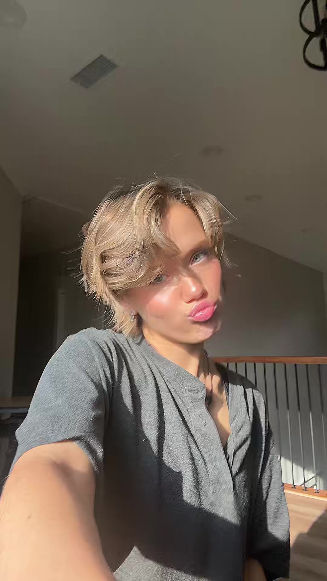 @Halle 🦦
