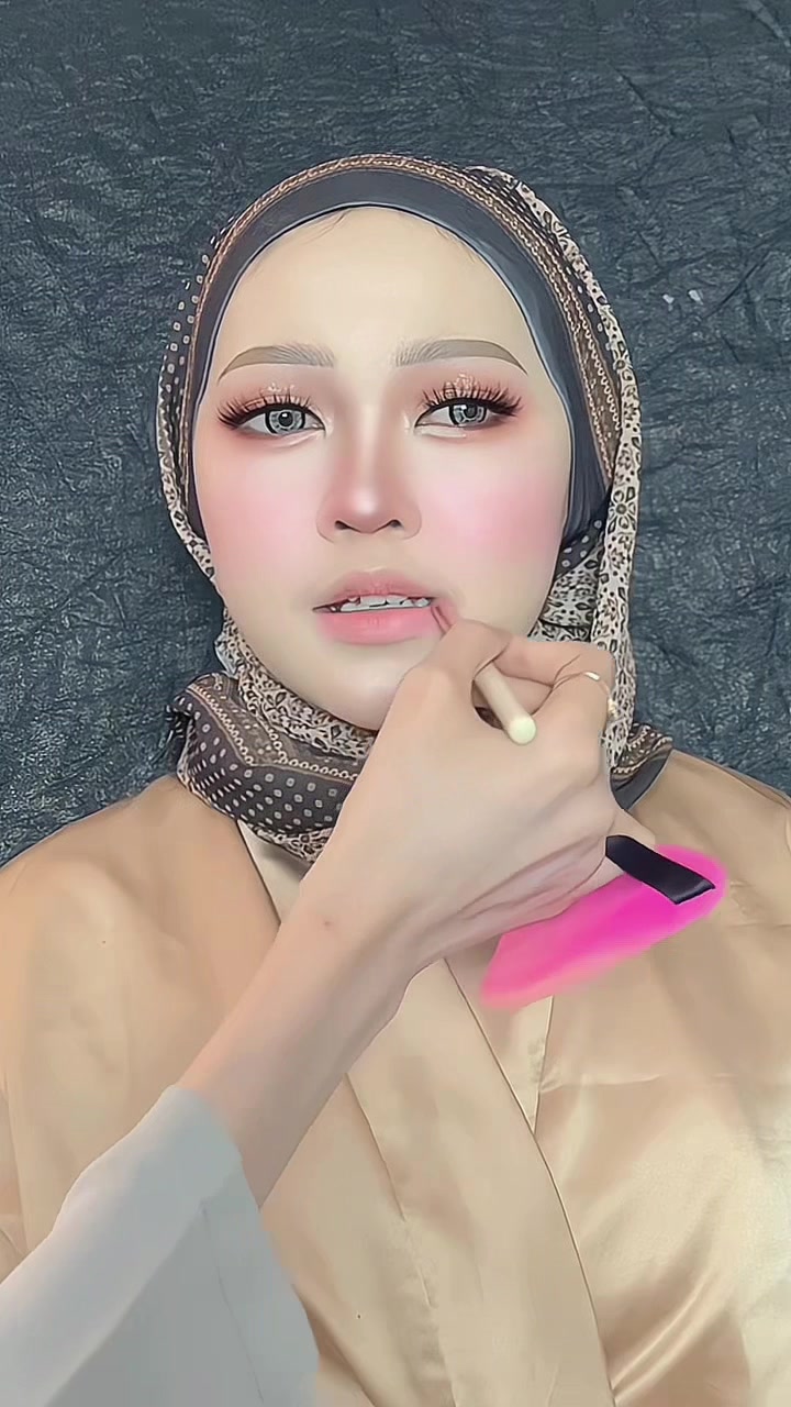 @IG: @yuniashafa_mua