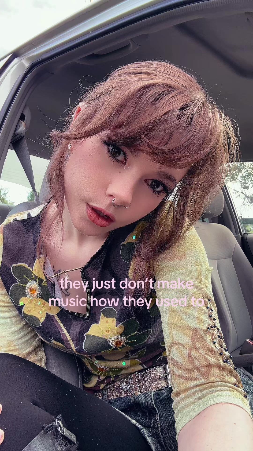 @max 𓆏