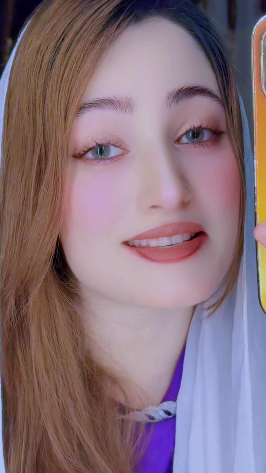@🦋Ghezal Nazari4. 👑