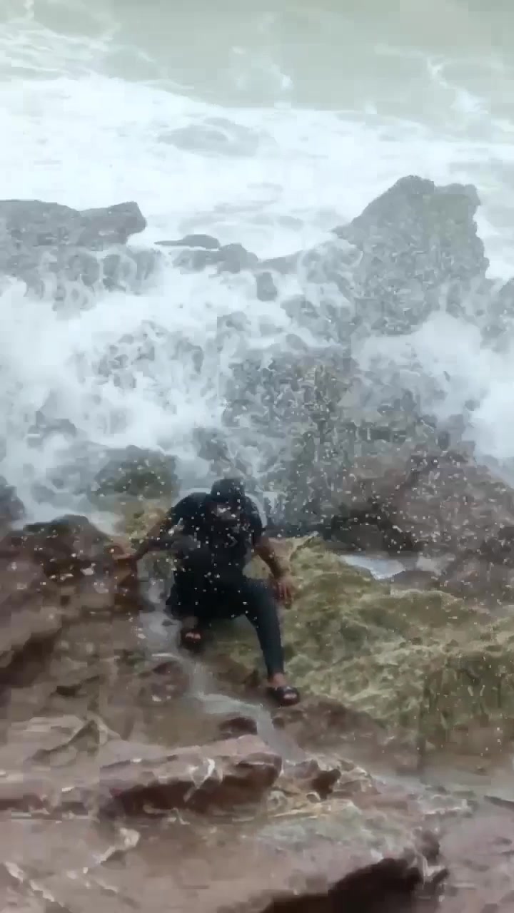 @سرور سولنگي