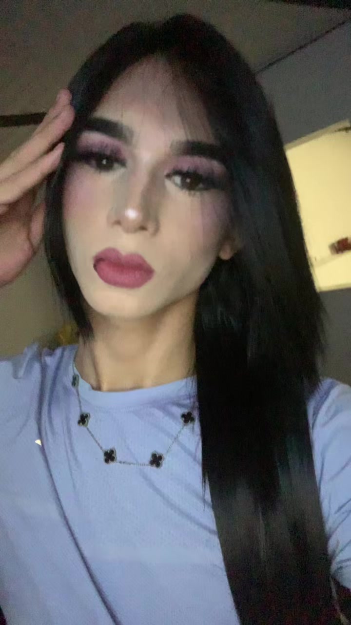 @La _juli23