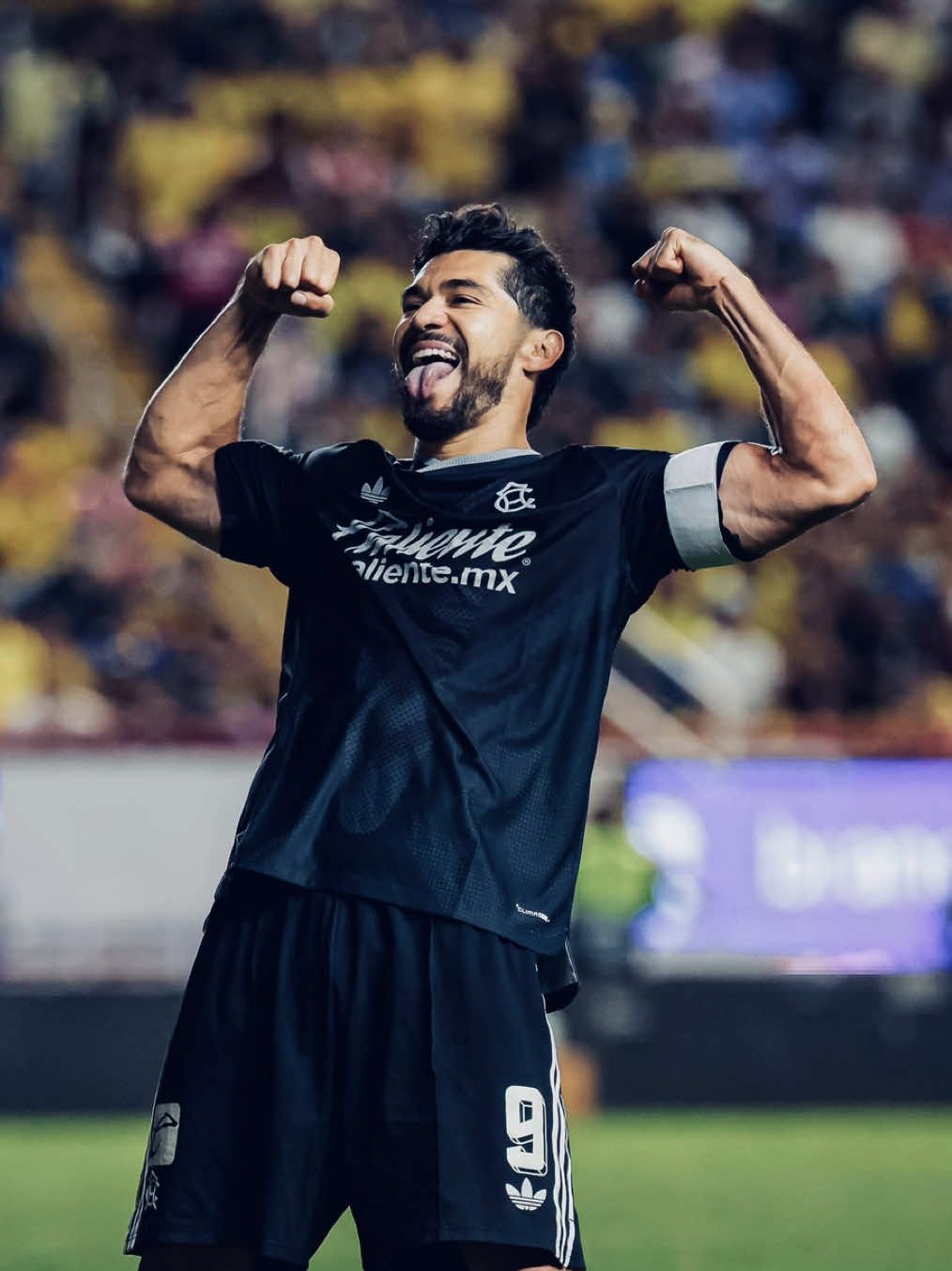@Ángel Azulcrema