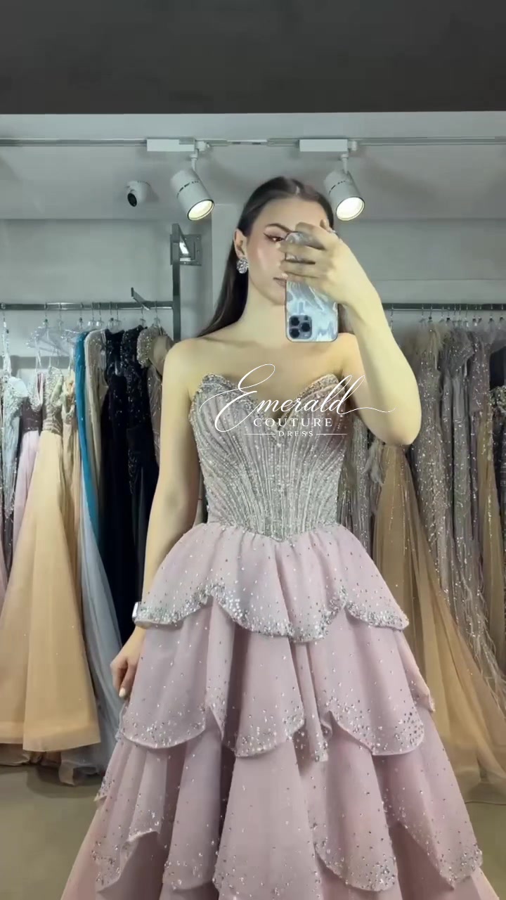 @Emerald Couture Dress Inc.
