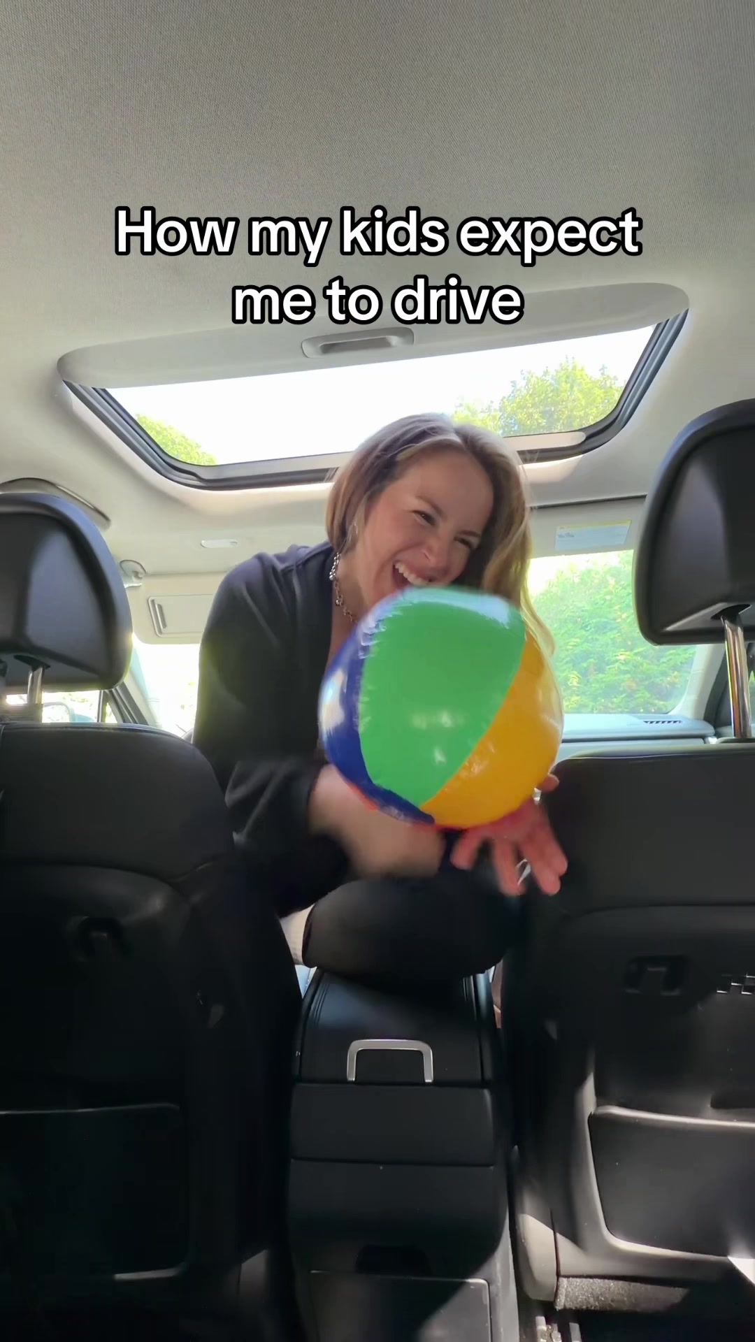 @nicolemmainwaring