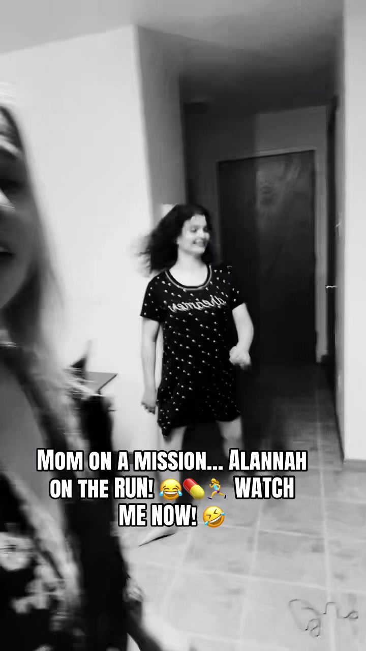 @Hotmomvibes