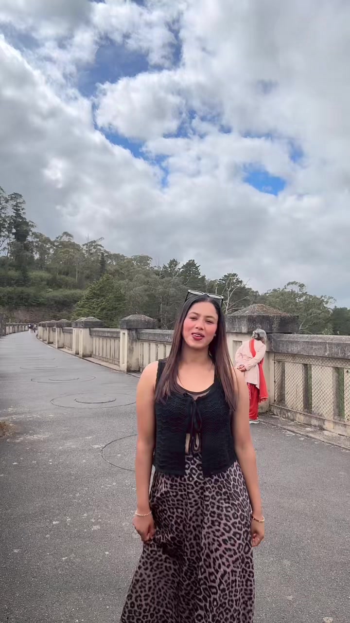 @रचना🦋