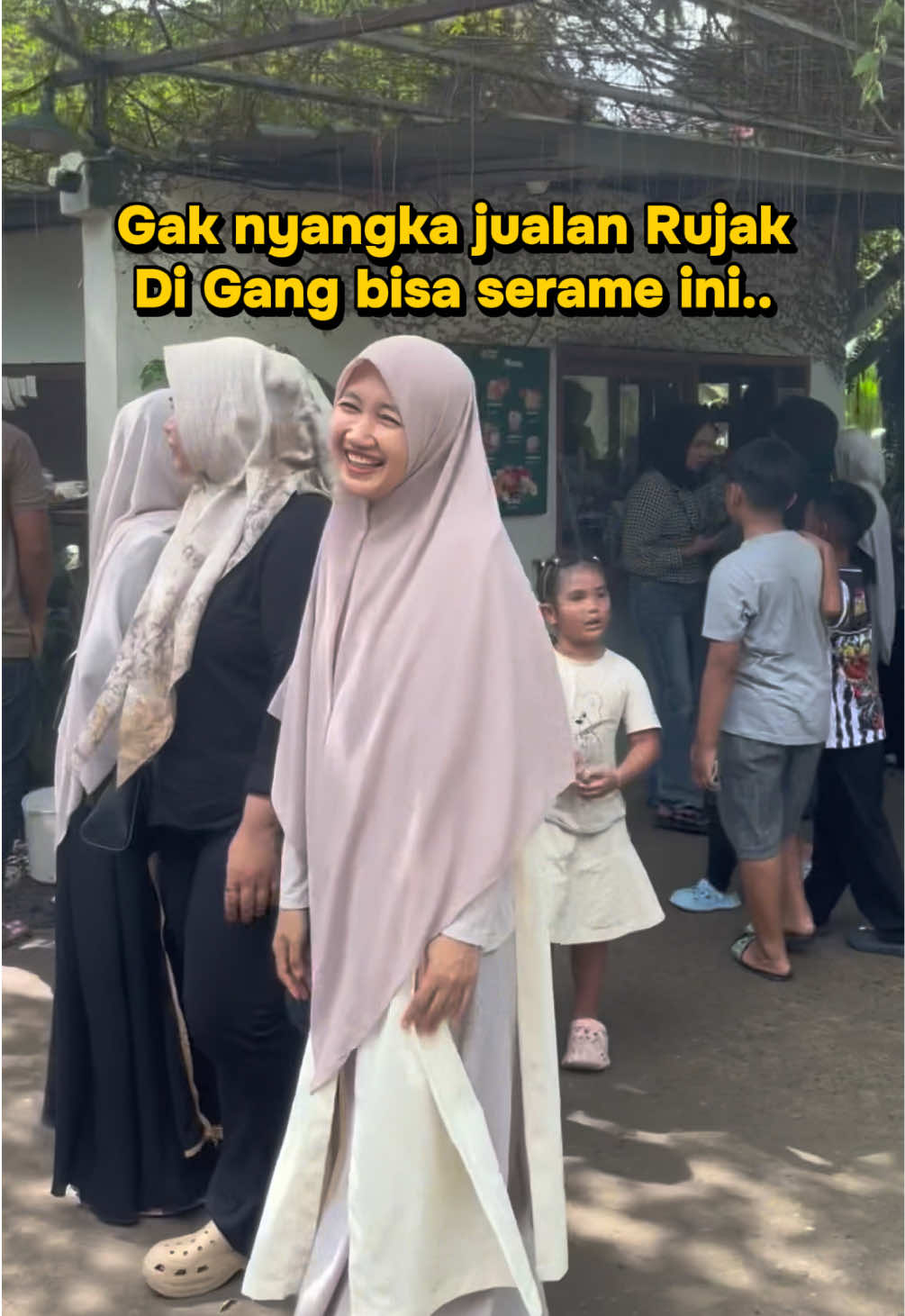 @Vikaamelia