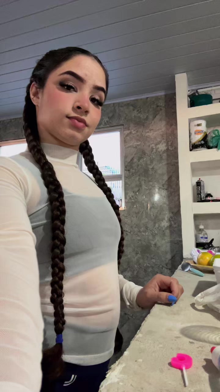 @Larissa
