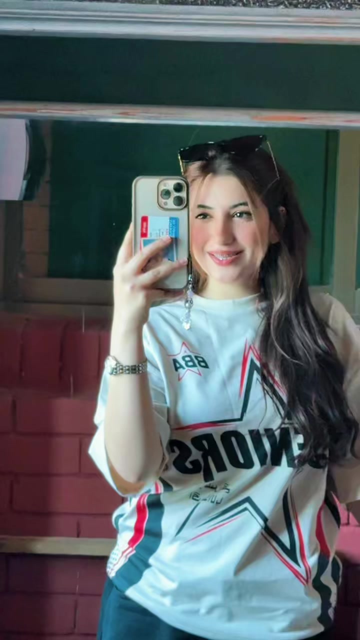 @Alishba qureshi