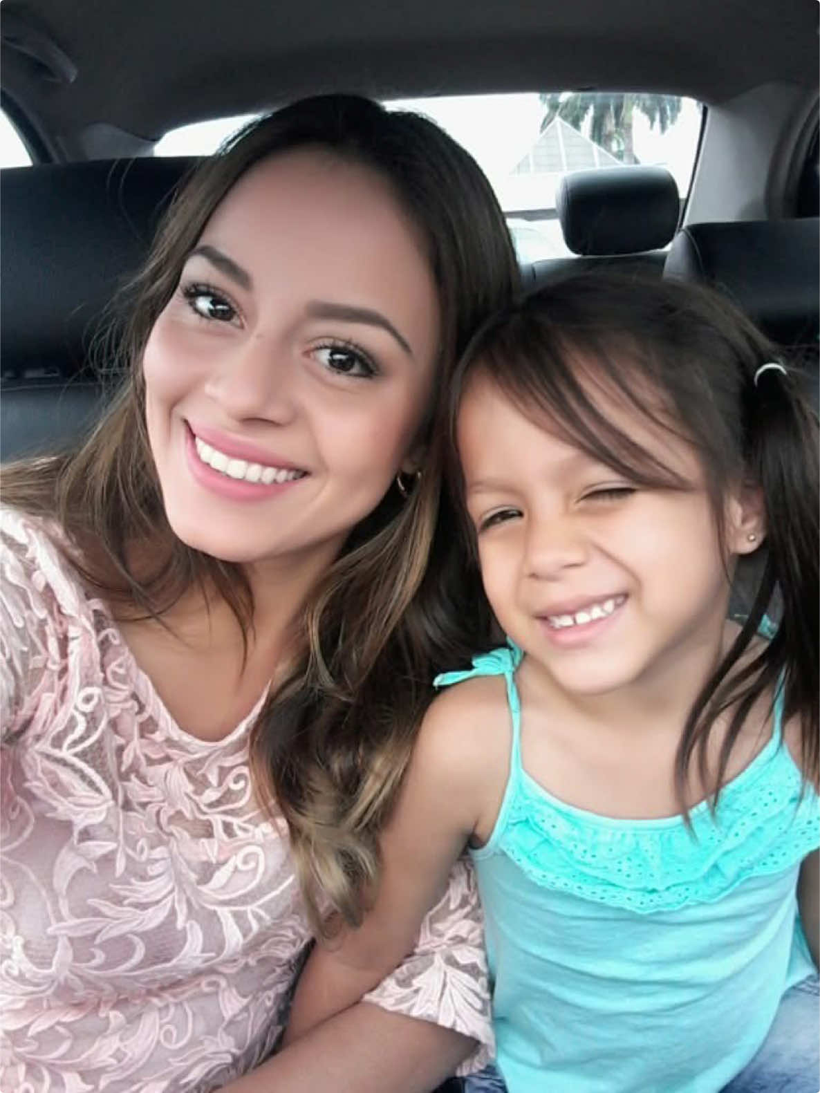 @GabyDuchely
