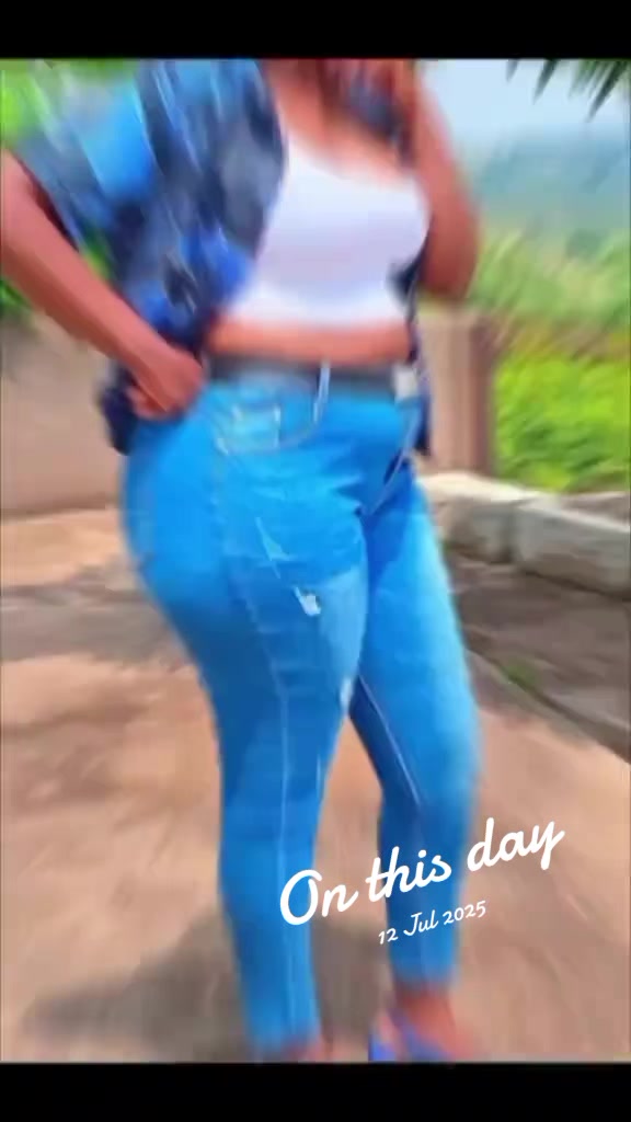 @LADYDEE