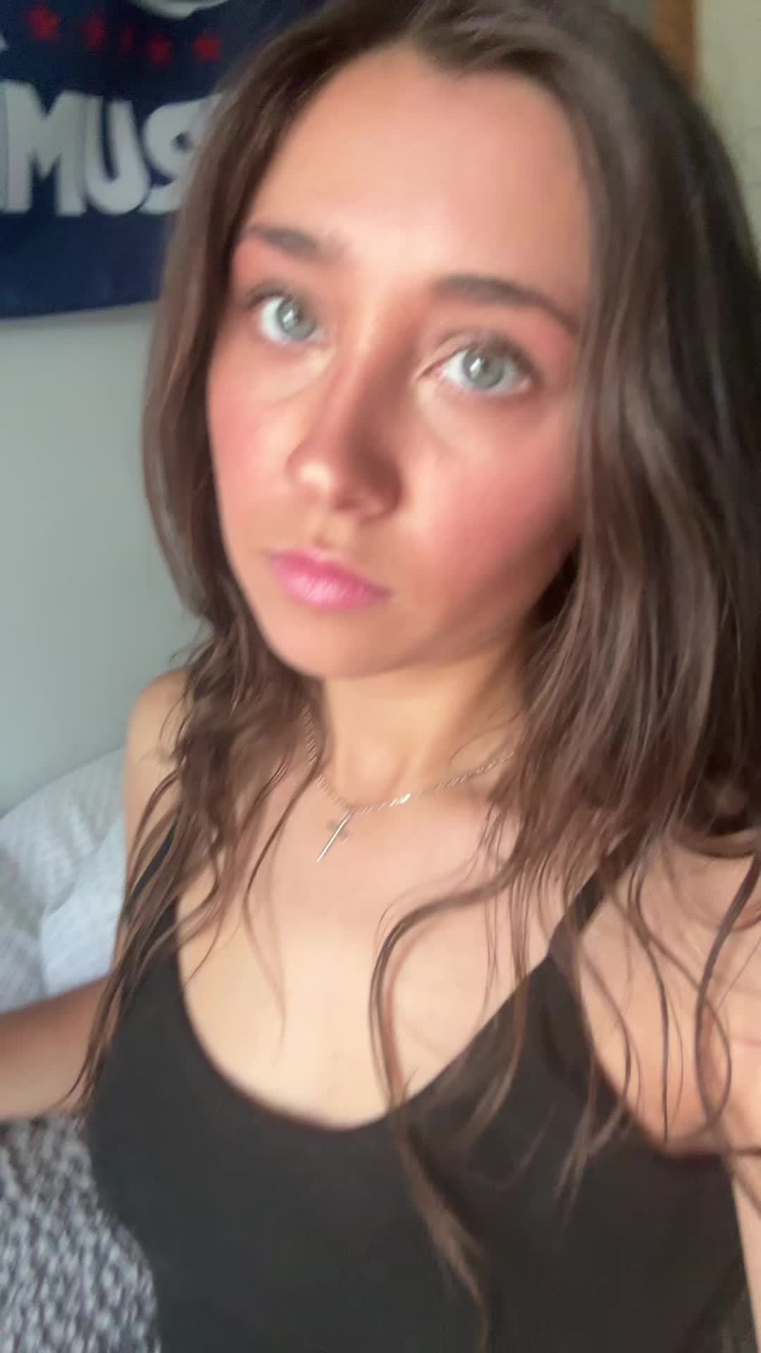 @…