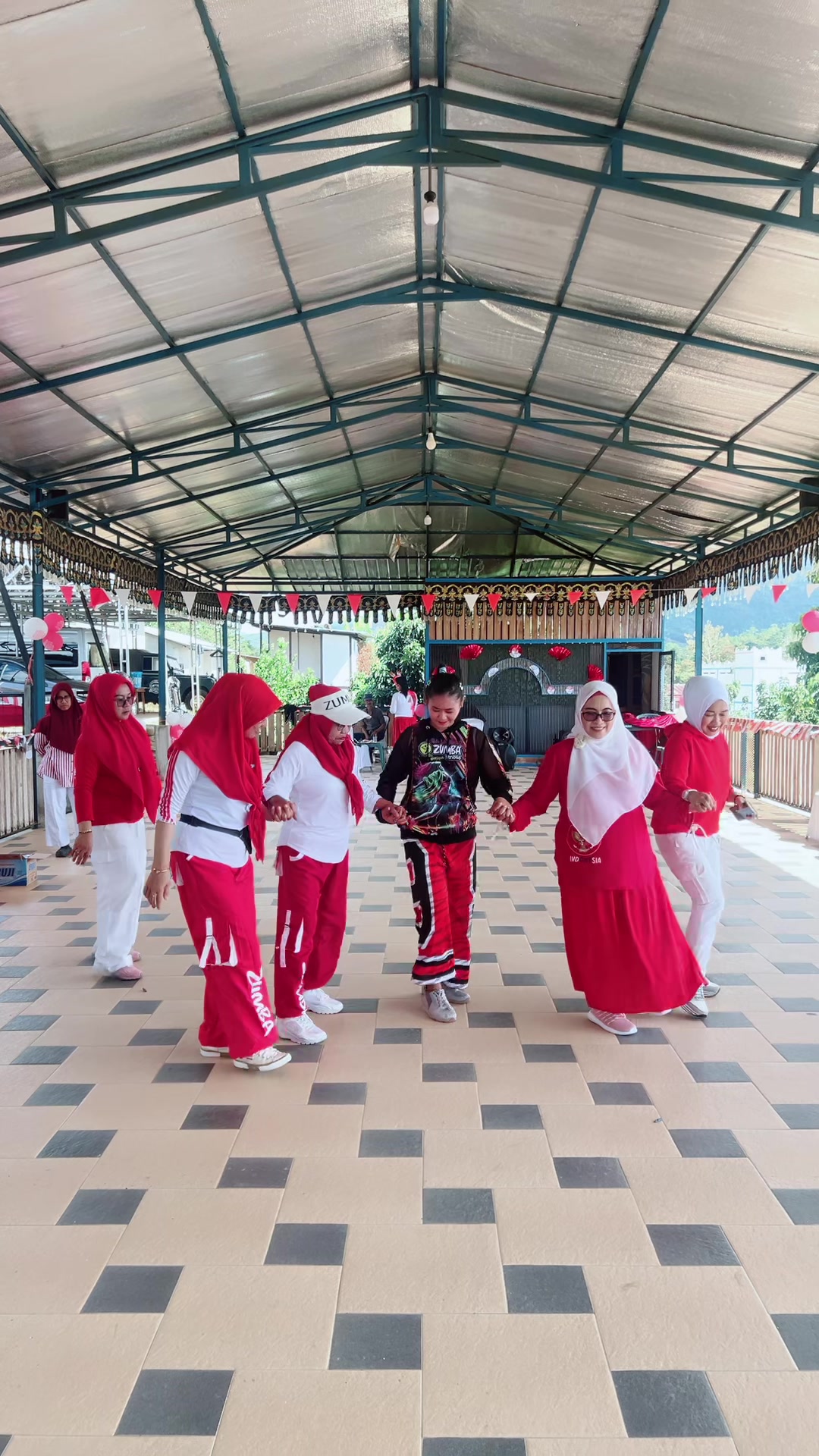 @Hj. Andi Nirwana Sebbu