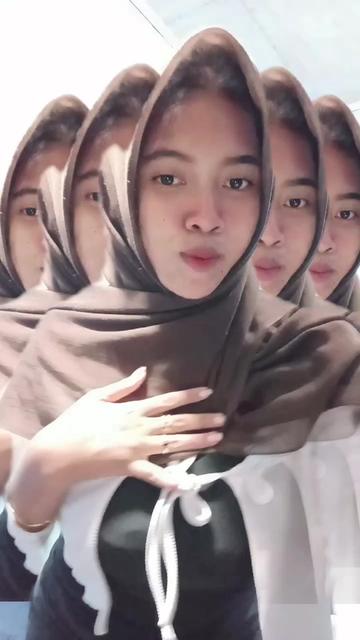 @_adik kecil 🦖🫦