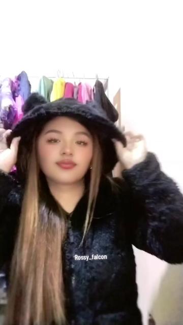 @🍒 𝑅♡ssy--Falc♡n💋
