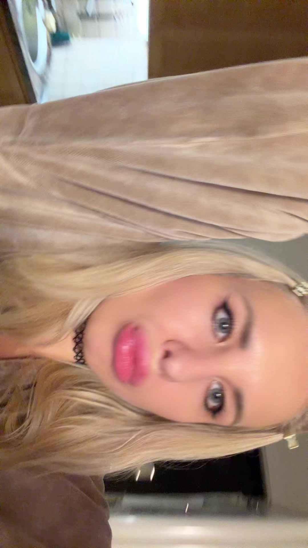 @mary_very