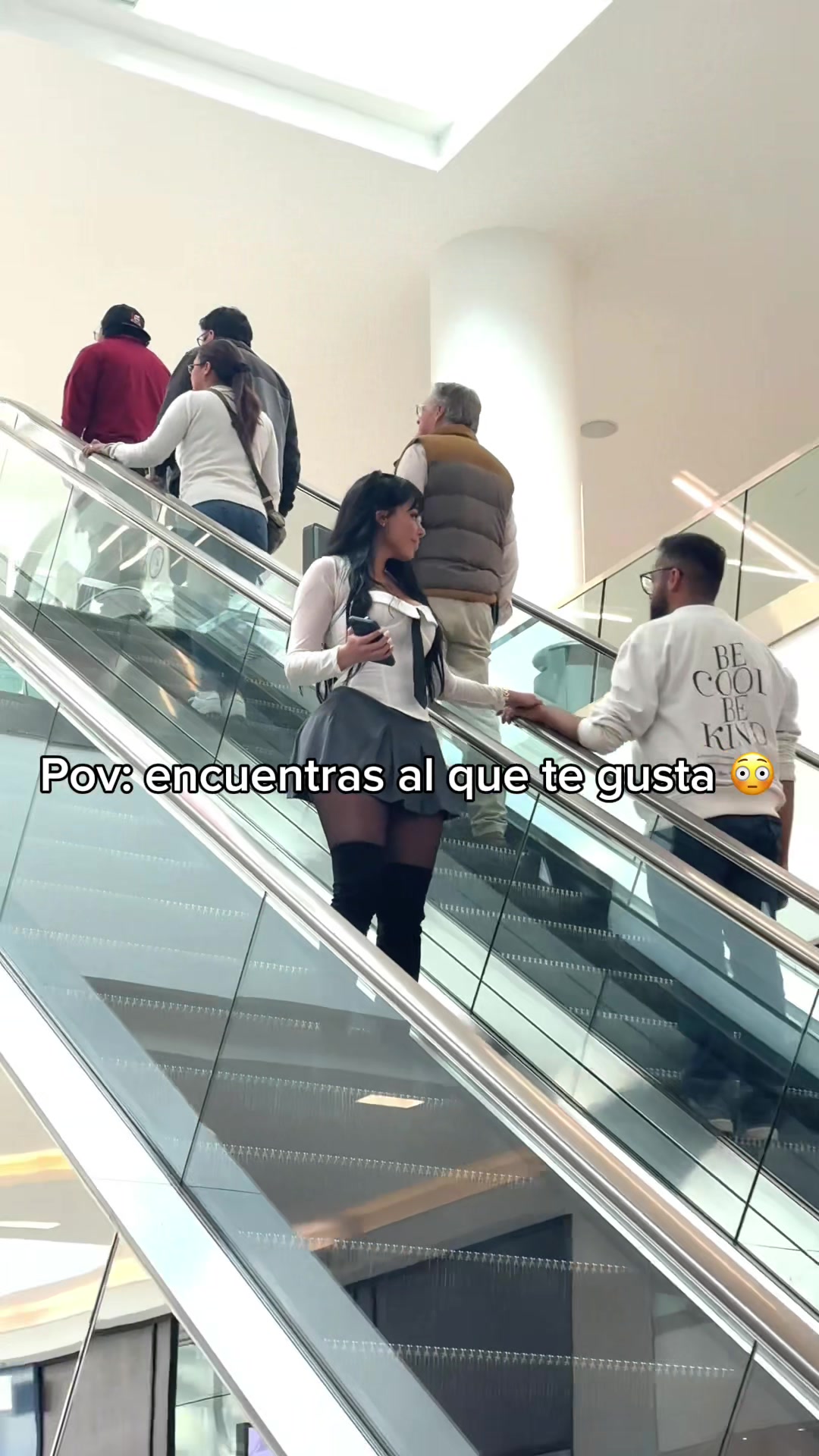 @andreaesoto0