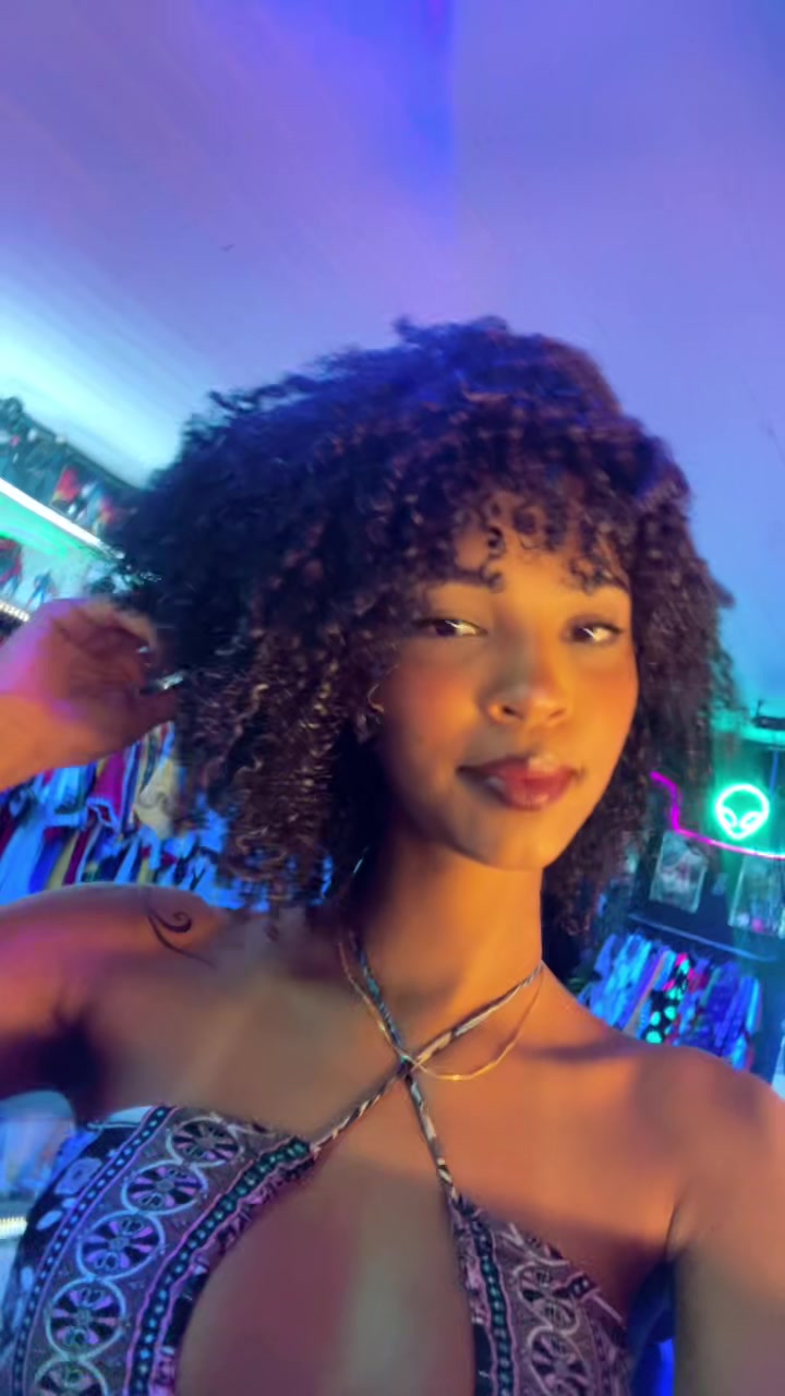 @Hipólito