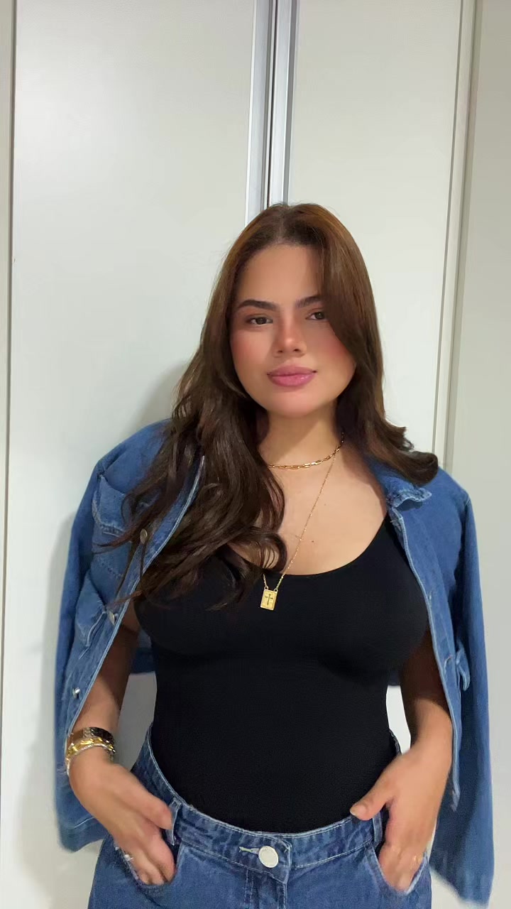 @EMILLY DÓRIA
