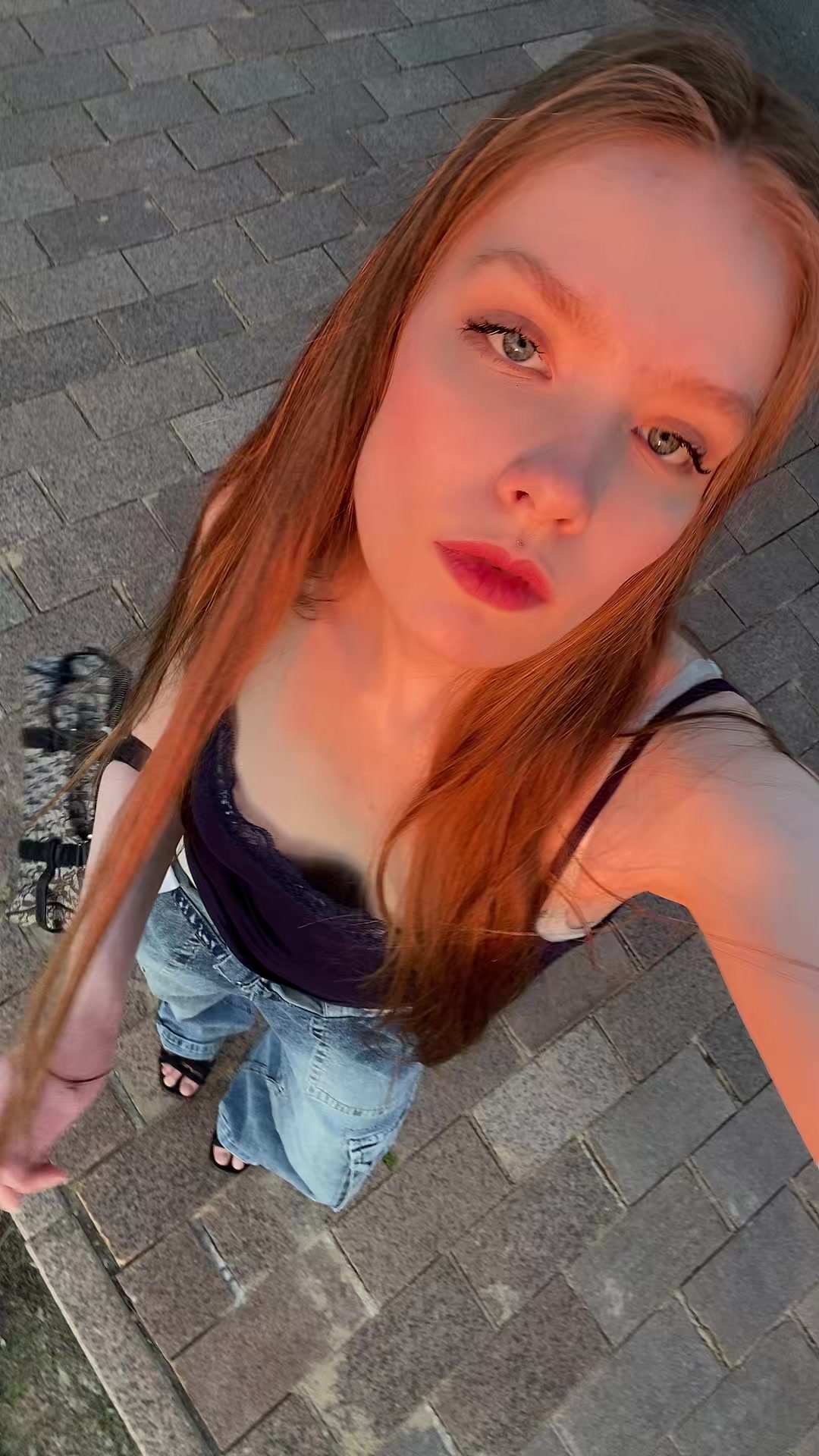 @юля