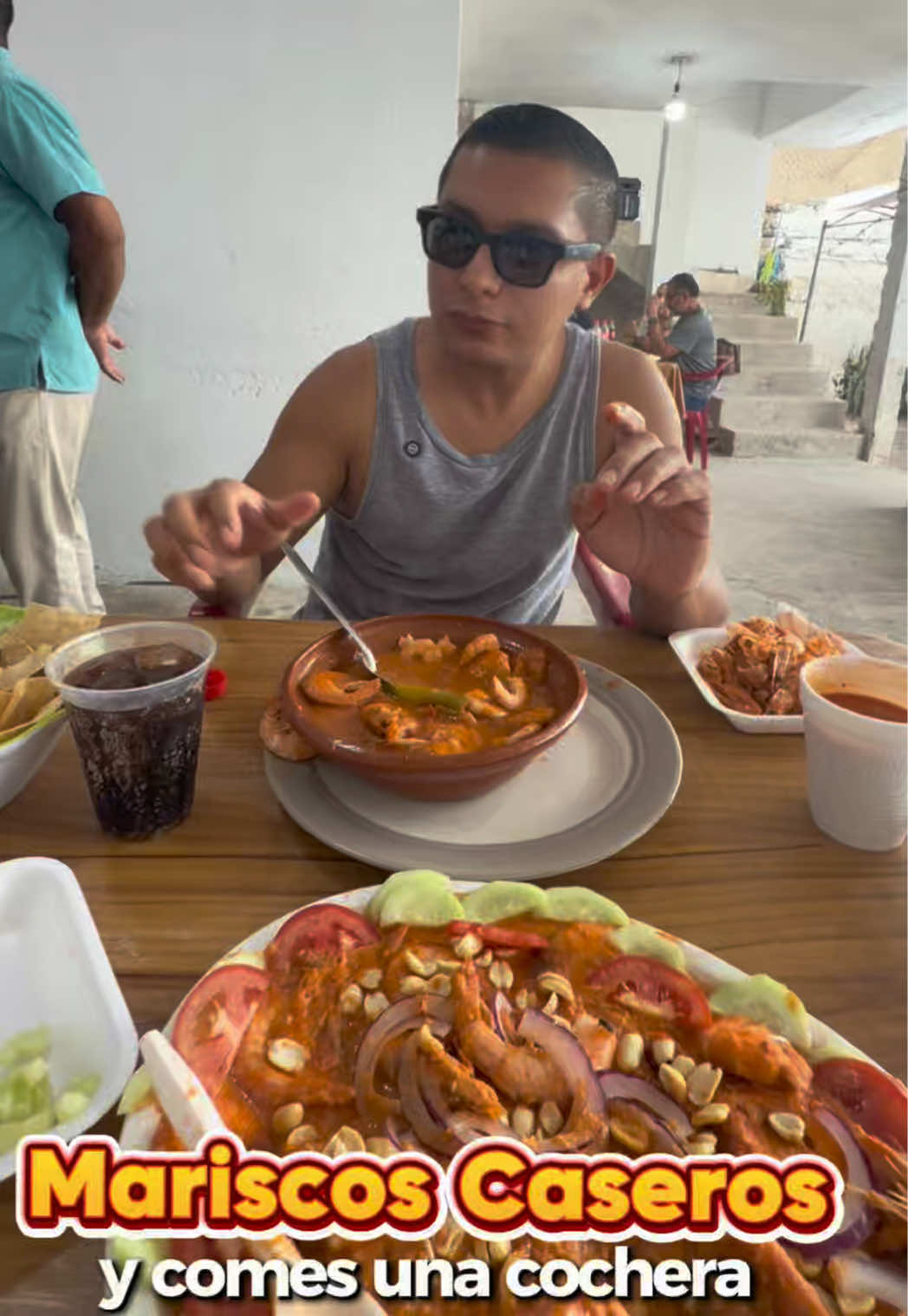 @LacomederaMex
