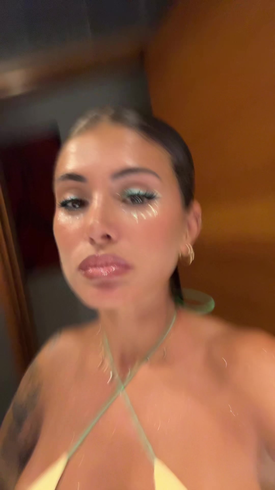@Emi.