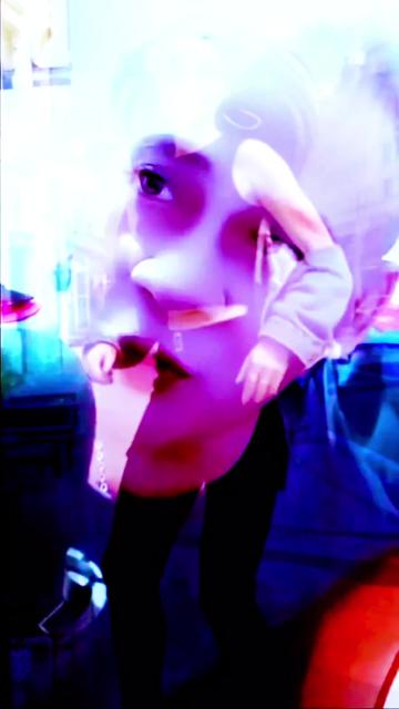 @OᗪIᗴ KEᖇEᑎ