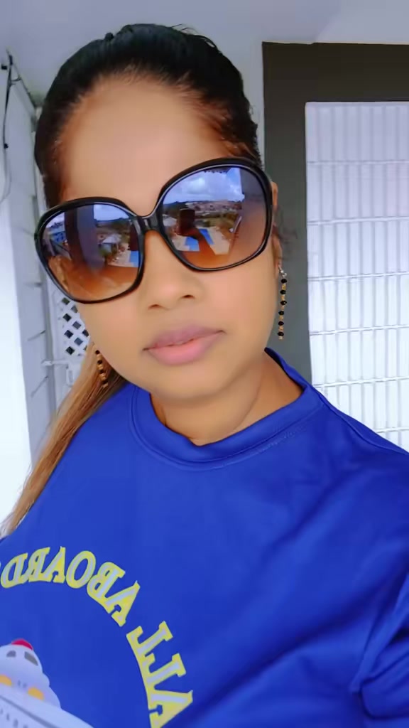 @🧚♀️Farisha Ali🧚♀️