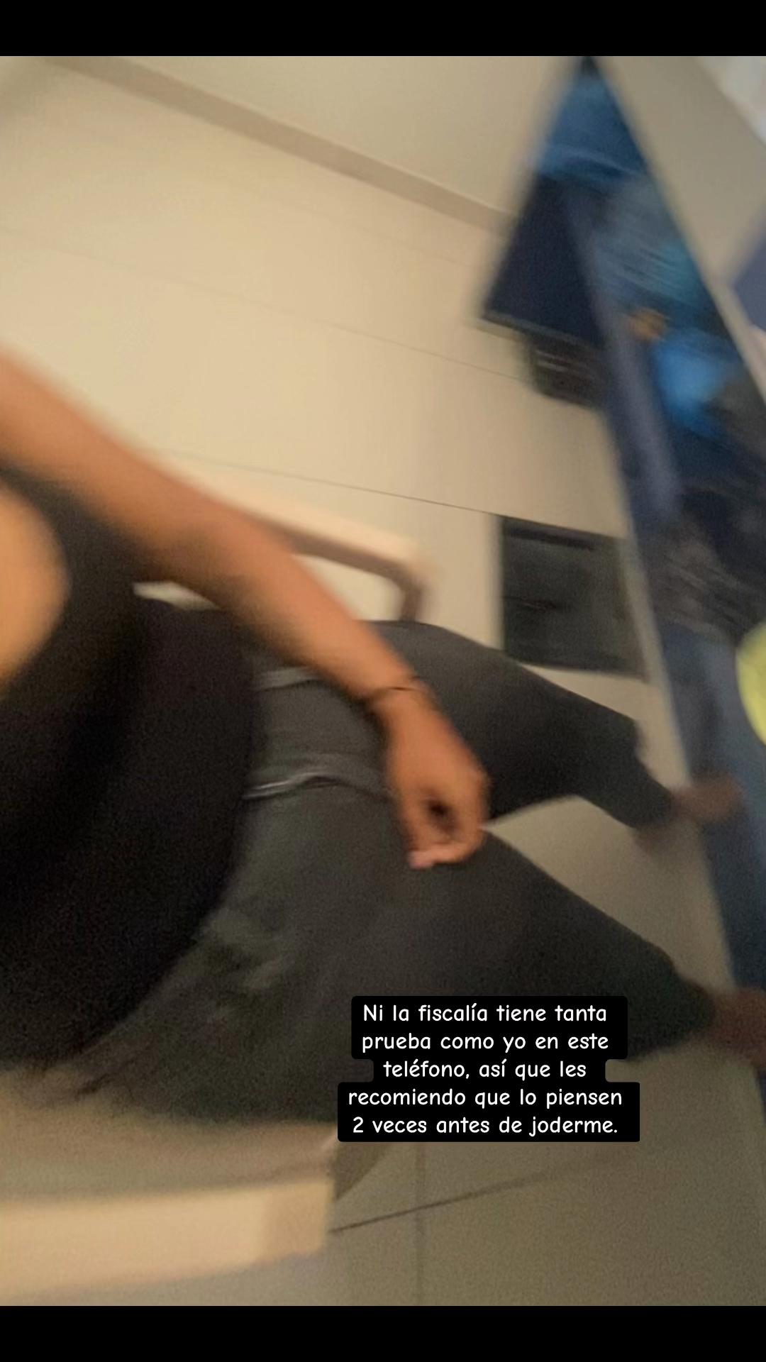 @Mart&iacute;nez 😌🖤