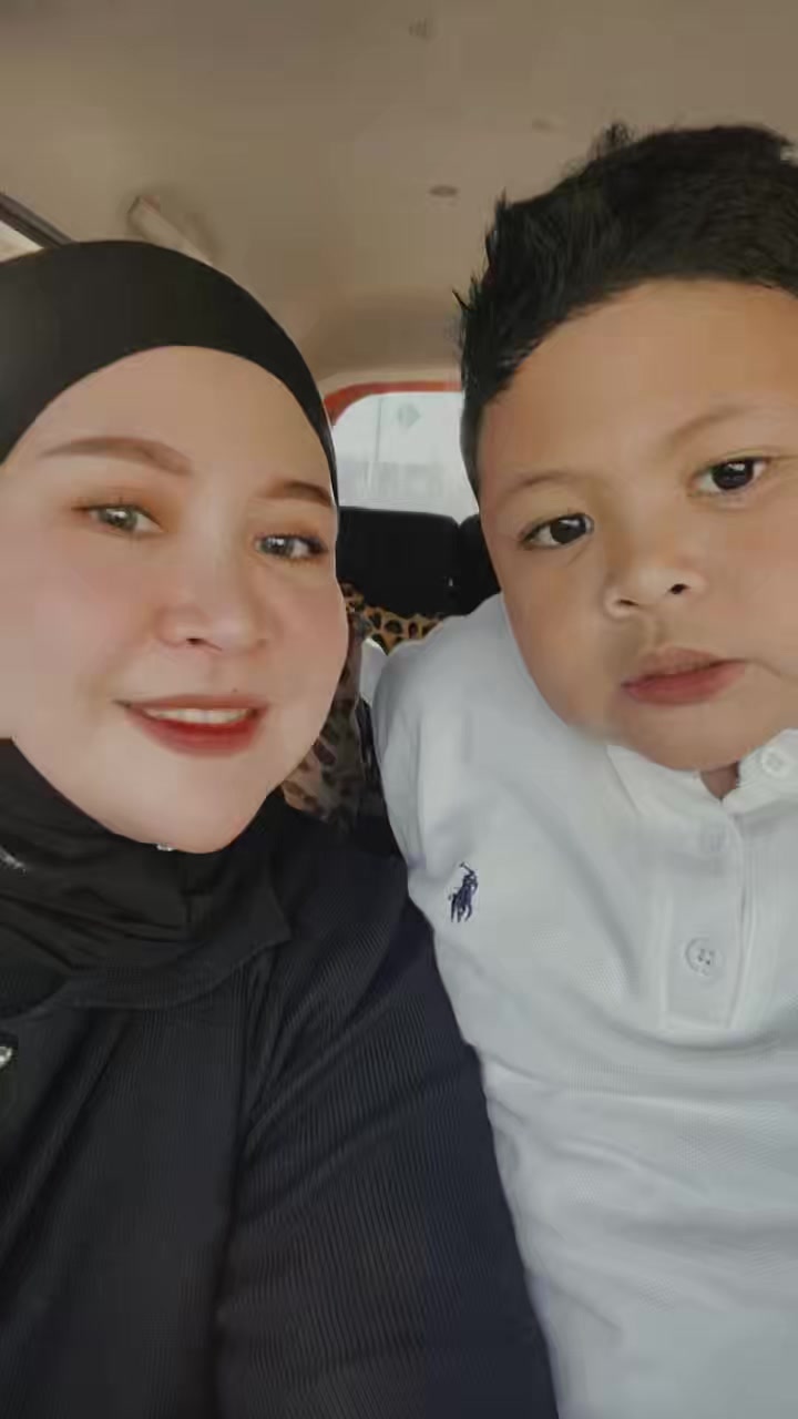 @selfisetiawaty