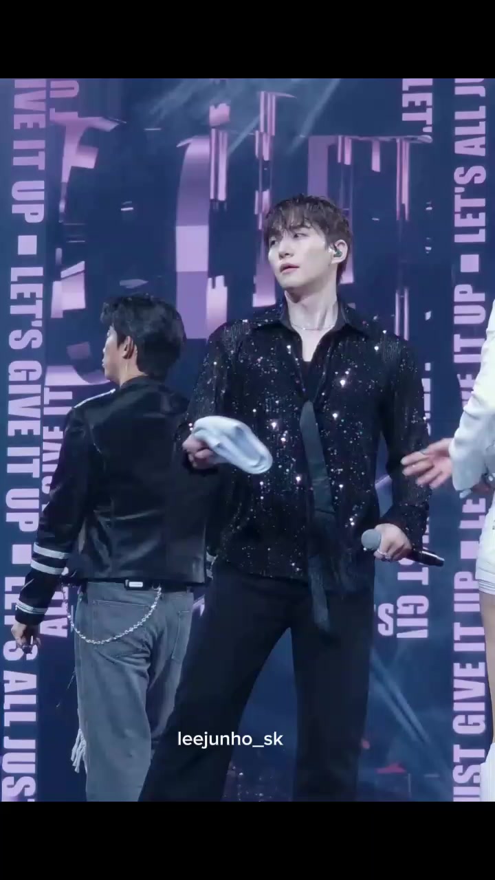 @Lee Jun-ho