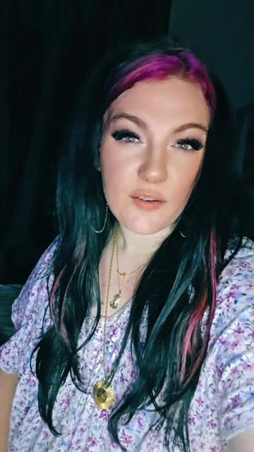 @🌺Dee🌺
