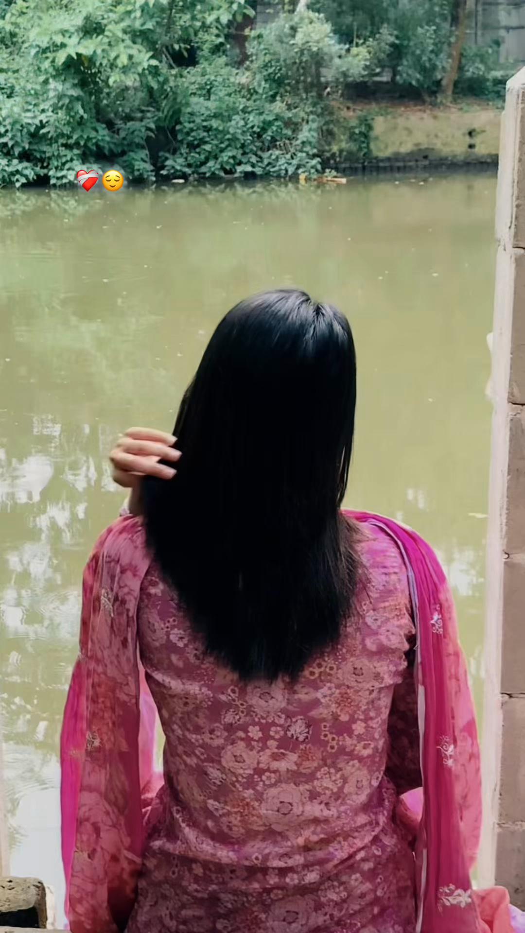 @🦋