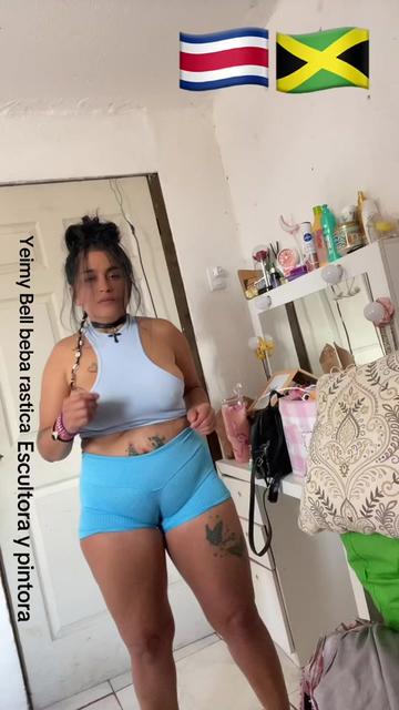 @Yeimy Bell beba rastica 42