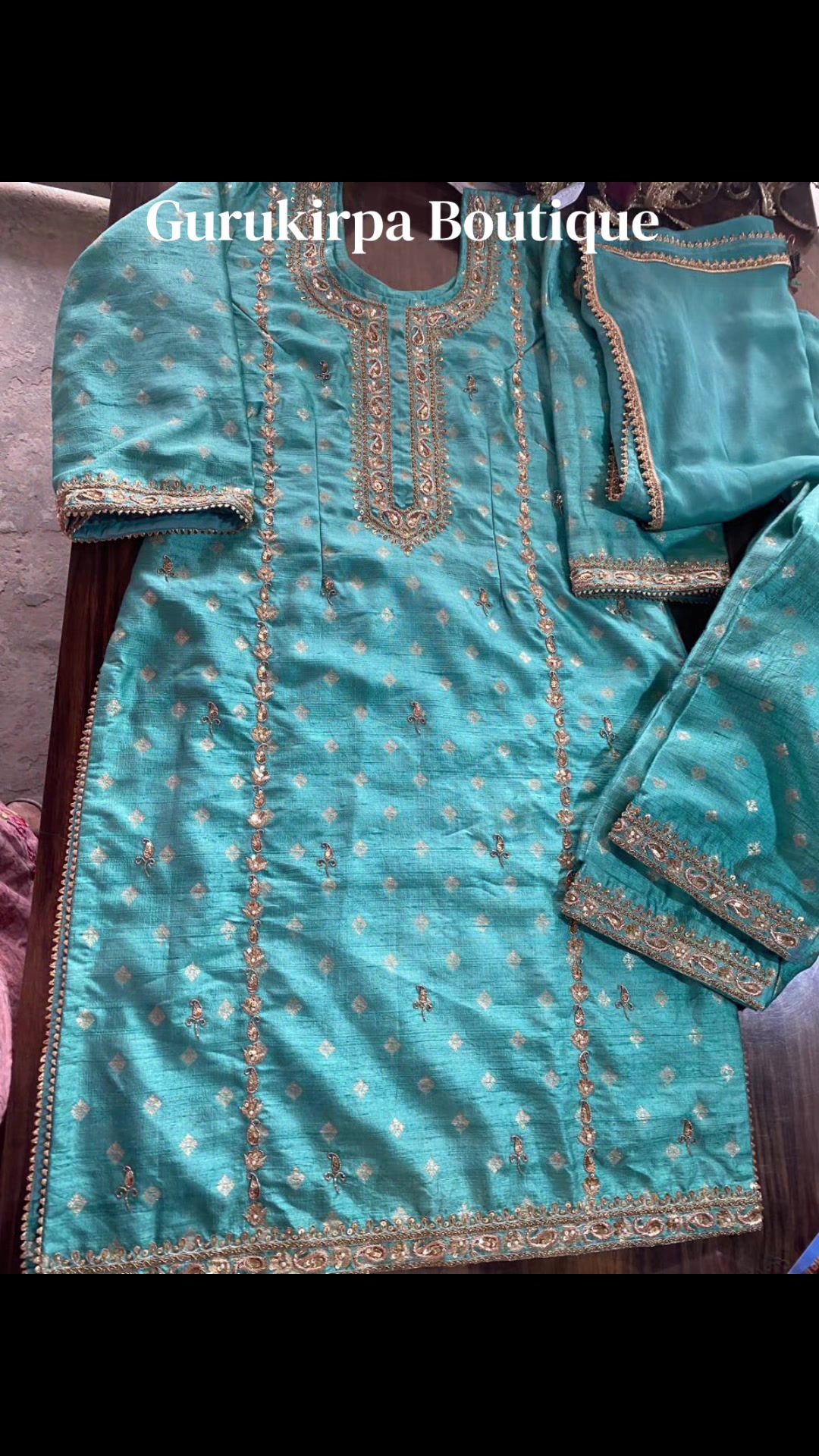 @GURU KIRPA BOUTIQUE