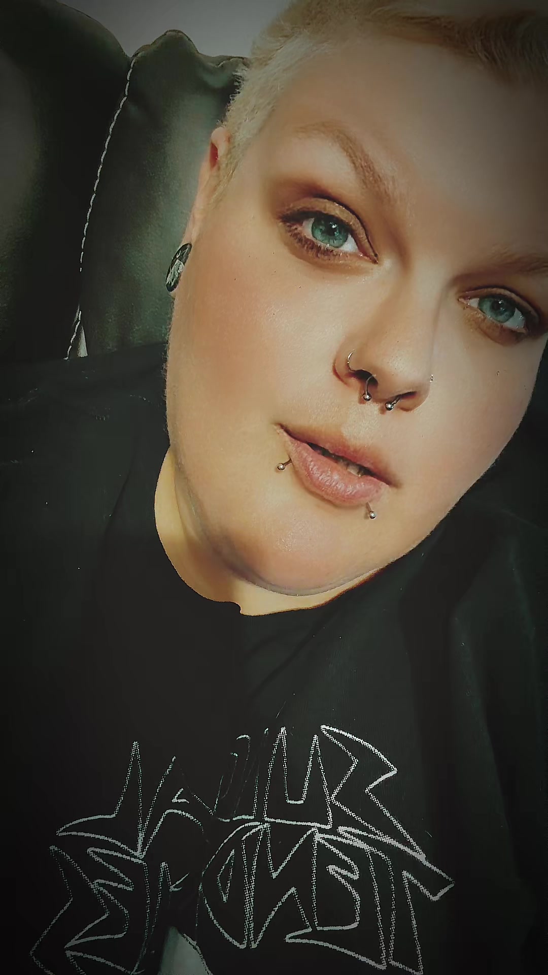 @🖤 ℌ𝔞𝔲𝔫𝔱𝔢𝔡𝔈𝔪𝔟𝔯𝔞𝔠𝔢