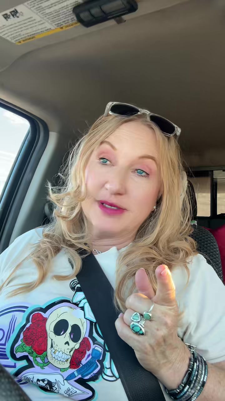 @Angelaperrymusic
