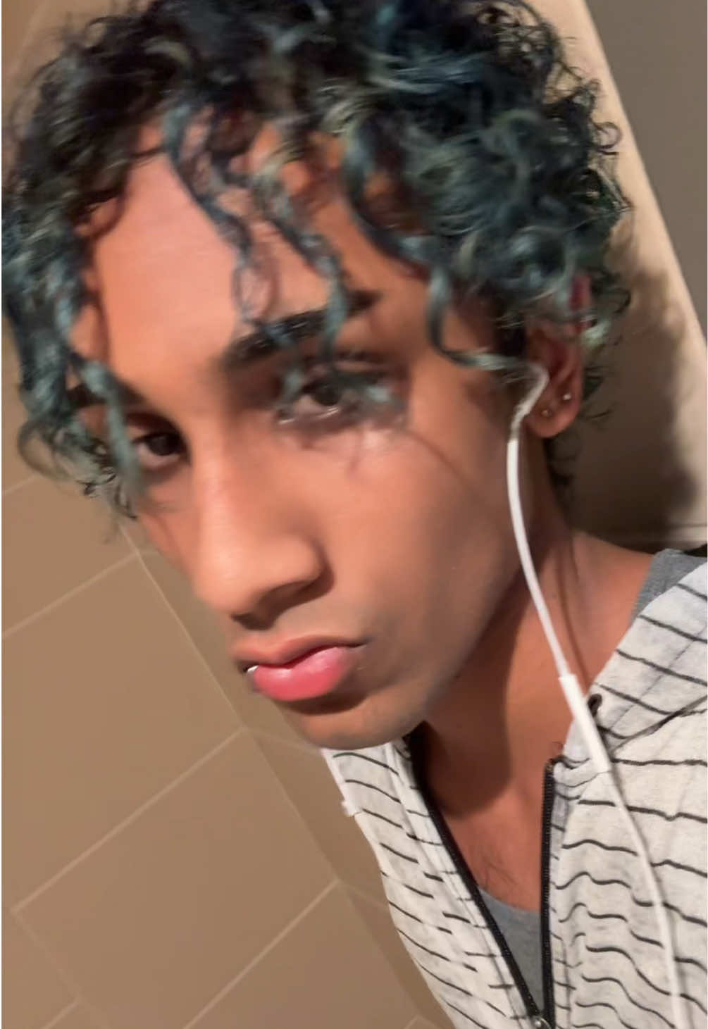 @22dot2