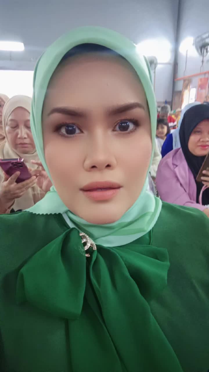 @Inor Fahanim