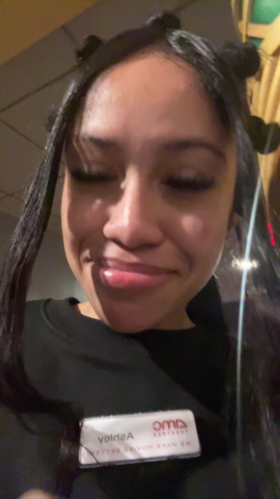 @Myleftcheeck
