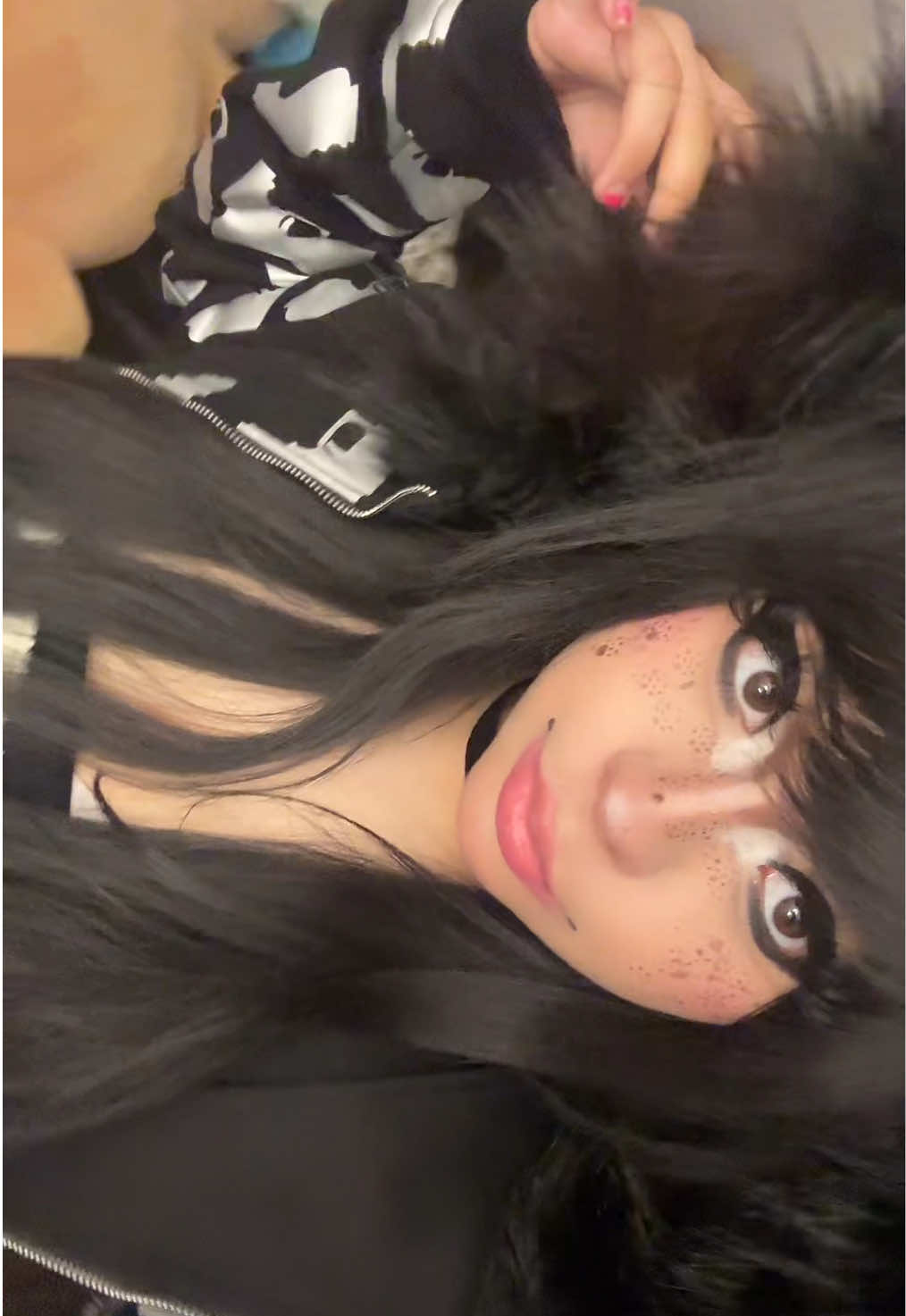 @🧁𐂯
