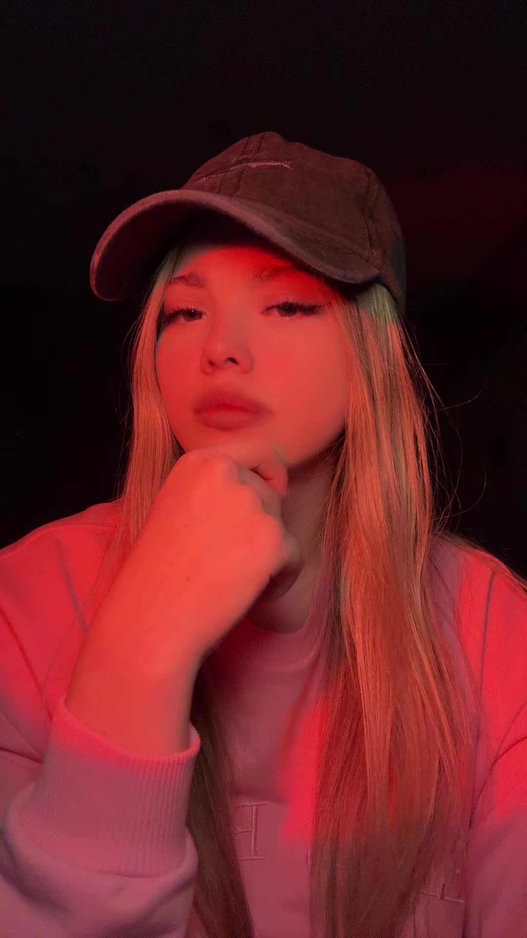 @Кореш