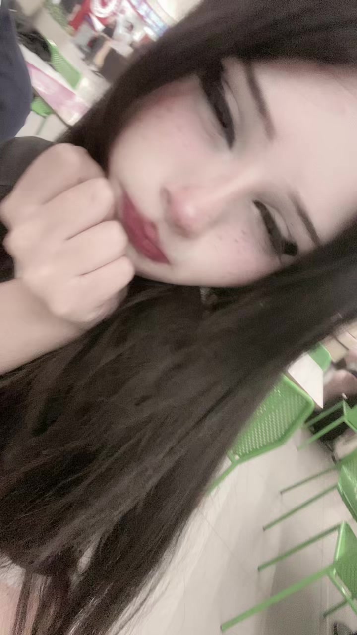 @x_x