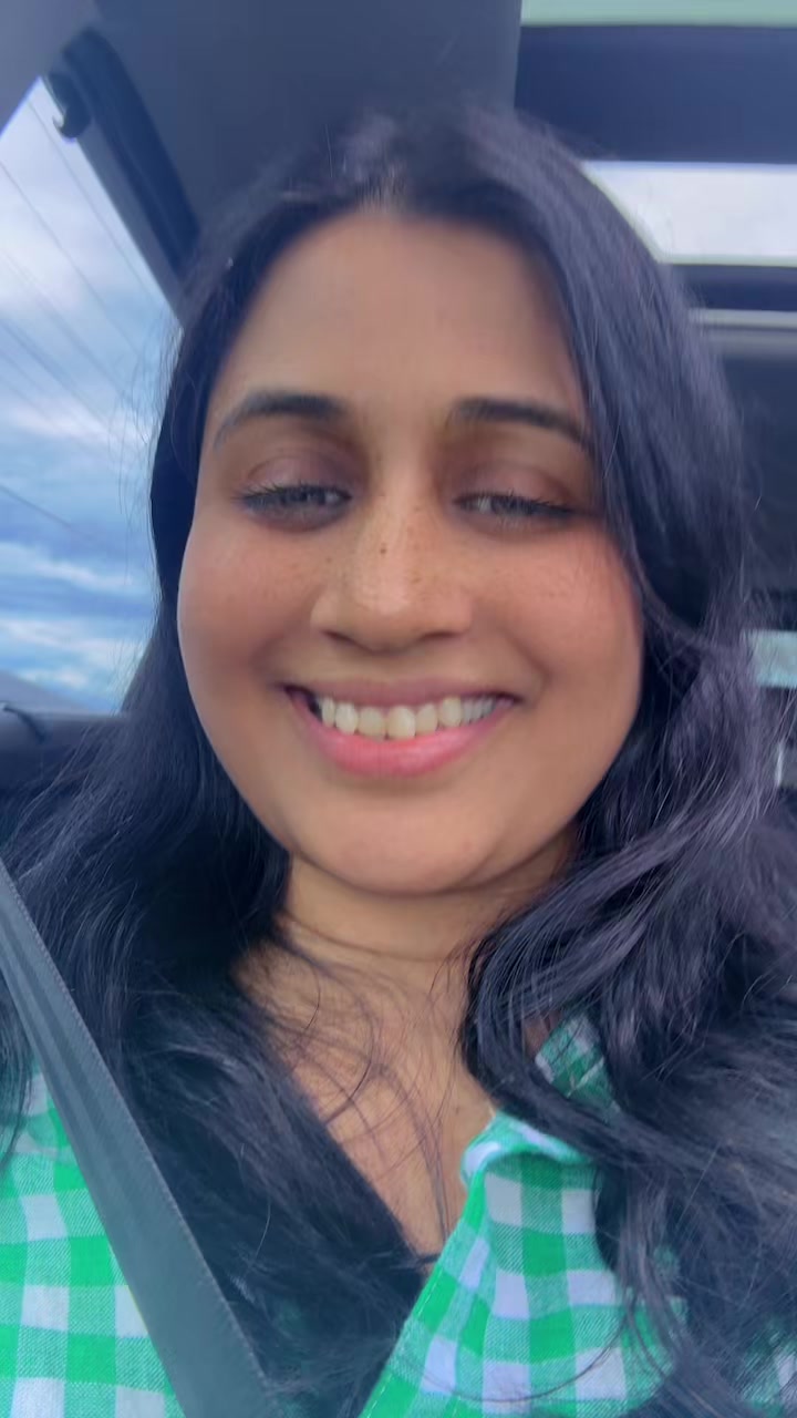 @Nilu🫶