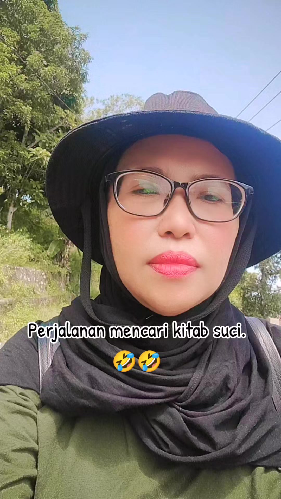 @Ani_Jhee01